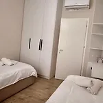 Center Apartamento *